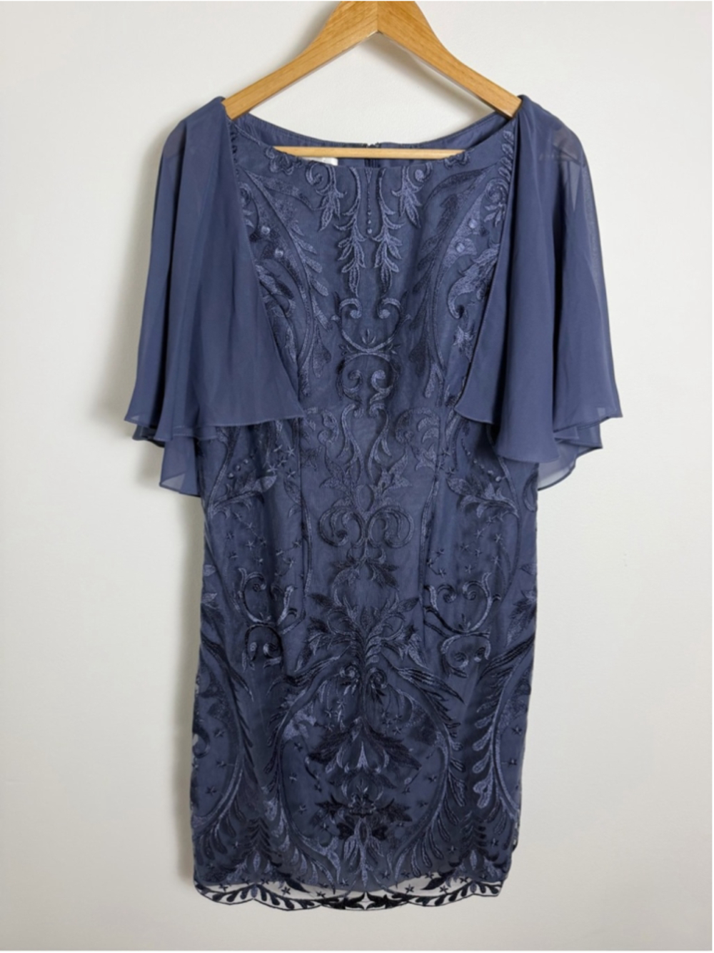 JJ’s House Stormy Embroidered Cape Sleeve Cocktail Dress Size 12 NWT